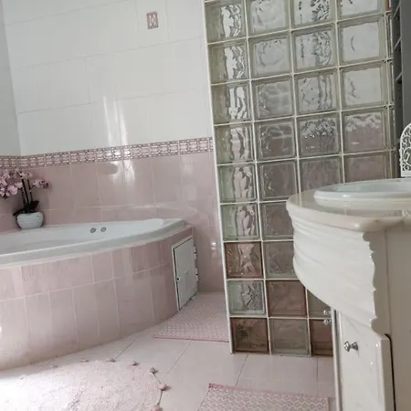 Летний дом Chateau Angelique Валенсия